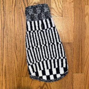 Barefoot Dreams Black and White Dog Sweater